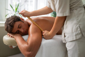 Ayurvedic massage for shoulder pain